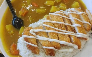 哪里有咖喱饭（哪里有咖喱饭吃）