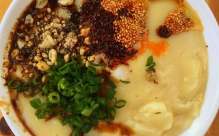 米线是哪里的小吃（稀豆粉米线是哪里的）