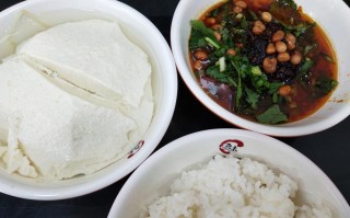 豆花饭是哪里（豆花饭是哪里的特色）