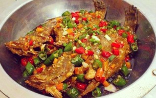 臭桂鱼是哪里的菜（臭桂鱼是哪里的菜系）