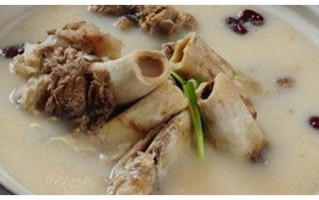 羊骨头哪个地方好吃,哪里炖羊骨头好吃又好吃