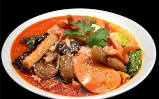 重庆大红冒冒菜怎么样（冒菜上放的红辣椒辣吗）