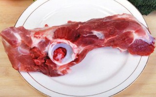 猪绞肉是哪里（猪三叉骨是指哪个部位）