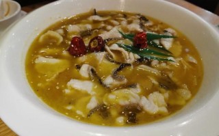 湖州美食，小吃都有哪些啊，要在市区的，不要其他地方的啊,湖州哪里的酸菜鱼好吃又便宜