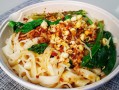 哪里油泼面好吃（哪里油泼面好吃又健康）