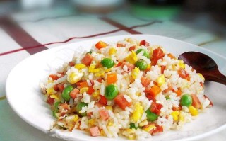 炒饭如何评价,炒饭店怎么样提前把米饭拌好