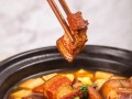 砂锅坛肉店利润怎么样,坛肉砂锅图片