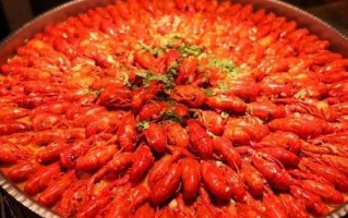 淮阳小龙虾哪里好吃（好吃又有名的三种菜：丶）
