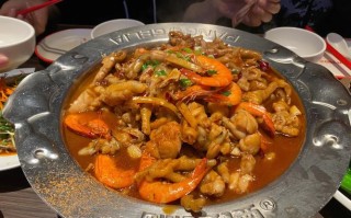 胖哥俩餐饮生意怎么样（胖哥俩肉蟹煲做法到底难不难）
