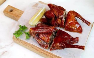 鸽子哪里好吃（香港乳鸽哪里最出名）