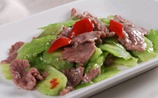 苦瓜炒牛肉哪里（苦瓜炒牛肉哪里的菜）
