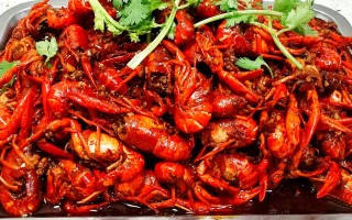 麻辣小龙虾能吃的部位,麻辣小龙虾哪个地方最出名