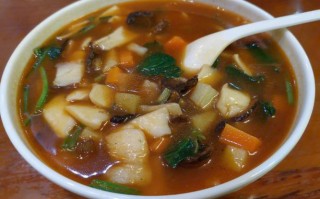 乌鲁木齐哪里汤饭好吃（红乌苏多少毫升）