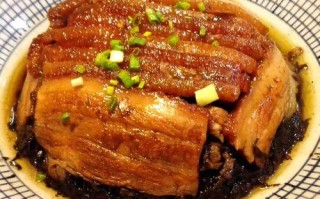 梅菜扣肉的扣是什么意思,梅菜往哪里扣