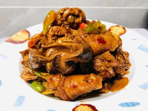 小心鸡怎么样好吃吗(小鸡吃辣椒有什么危害没)-第2张图片-厨房小当家 小心鸡怎么样好吃吗(小鸡吃辣椒有什么危害没)-第2张图片-厨房小当家