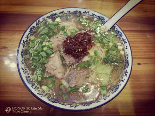 正宗的兰州拉面在哪里（正宗的兰州拉面在哪里卖）-第3张图片-厨房小当家