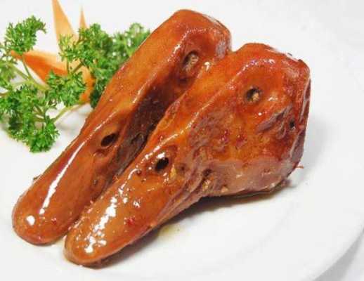 鸭头全部都可以吃吗,鸭头吃哪里的肉-第1张图片-厨房小当家 鸭头全部都可以吃吗,鸭头吃哪里的肉-第1张图片-厨房小当家