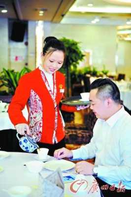 服务员怎么样感动客人(服务员怎么样感动客人呢)-第2张图片-厨房小当家 服务员怎么样感动客人(服务员怎么样感动客人呢)-第2张图片-厨房小当家