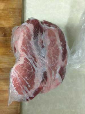 瘦肉放在冰箱哪里,肉放冰箱哪里保存-第1张图片-厨房小当家 瘦肉放在冰箱哪里,肉放冰箱哪里保存-第1张图片-厨房小当家
