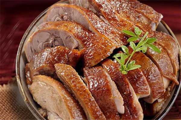 哪里的板鸭最好吃(哪里的板鸭最好吃最出名)-第1张图片-厨房小当家 哪里的板鸭最好吃(哪里的板鸭最好吃最出名)-第1张图片-厨房小当家