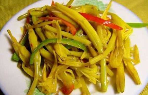 哪里黄花菜好（哪里黄花菜好吃）-第2张图片-厨房小当家