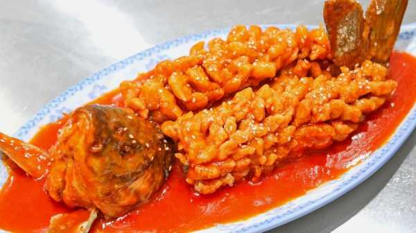 糖醋松鼠鱼是哪里的菜(糖醋松鼠鱼的做法)-第2张图片-厨房小当家 糖醋松鼠鱼是哪里的菜(糖醋松鼠鱼的做法)-第2张图片-厨房小当家