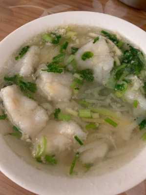 鱼滑的制作方法是什么,鱼滑是哪里的特色-第2张图片-厨房小当家 鱼滑的制作方法是什么,鱼滑是哪里的特色-第2张图片-厨房小当家