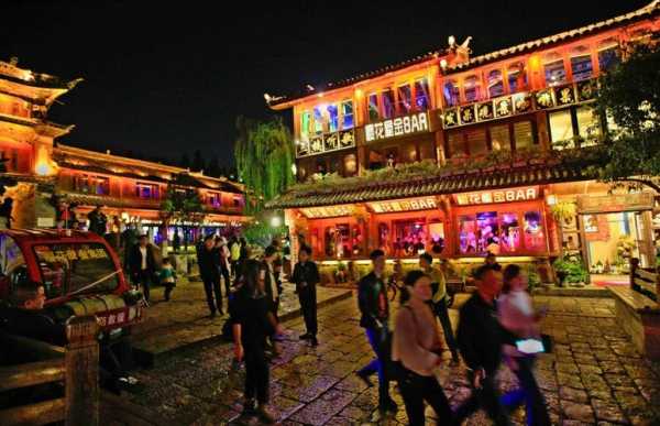 丽江最繁华的夜市排名,丽江的小吃街在哪里啊-第1张图片-厨房小当家 丽江最繁华的夜市排名,丽江的小吃街在哪里啊-第1张图片-厨房小当家