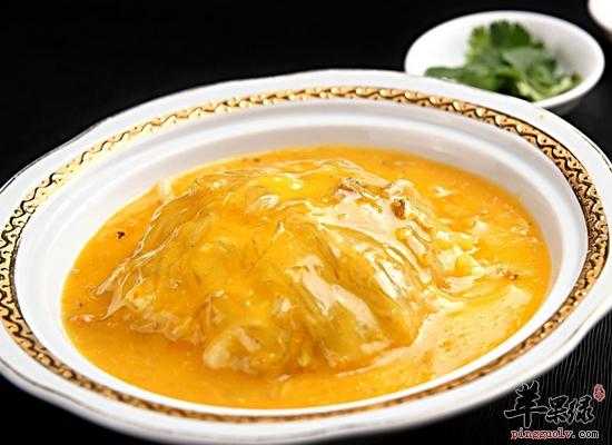 蟹粉鱼翅是哪里菜(梅龙镇酒家有何特色)-第3张图片-厨房小当家 蟹粉鱼翅是哪里菜(梅龙镇酒家有何特色)-第3张图片-厨房小当家