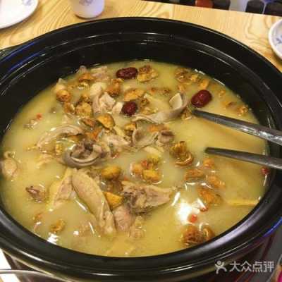 猪肚鸡哪里最出名(南宁猪肚鸡哪家好吃,南宁猪肚鸡推荐,南宁美食攻略)-第1张图片-厨房小当家 猪肚鸡哪里最出名(南宁猪肚鸡哪家好吃,南宁猪肚鸡推荐,南宁美食攻略)-第1张图片-厨房小当家