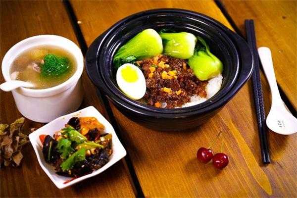 开个煲仔饭店怎么样(煲仔饭利润怎样)-第3张图片-厨房小当家 开个煲仔饭店怎么样(煲仔饭利润怎样)-第3张图片-厨房小当家