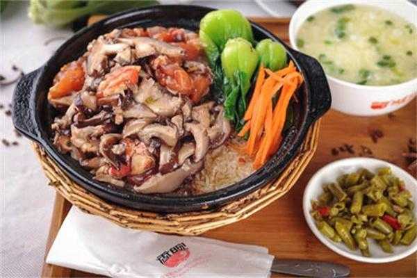 高铁煲仔饭的品牌,香皖功夫煲仔饭怎么样好吃吗-第1张图片-厨房小当家