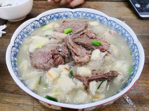 西安的羊肉泡馍哪里好(西安本地人爱吃的泡馍排名前十)-第3张图片-厨房小当家 西安的羊肉泡馍哪里好(西安本地人爱吃的泡馍排名前十)-第3张图片-厨房小当家