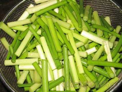 蒜心能吃哪里(蒜心能吃哪里的菜)-第1张图片-厨房小当家 蒜心能吃哪里(蒜心能吃哪里的菜)-第1张图片-厨房小当家