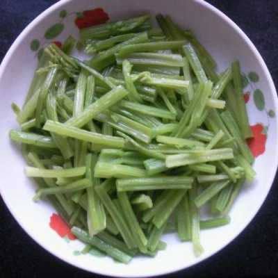 芹菜去哪里火（芹菜要焯水还是生炒好）-第3张图片-厨房小当家