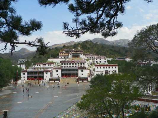 加盟萨公主怎么样(五当召和大昭寺哪个值得去)-第2张图片-厨房小当家 加盟萨公主怎么样(五当召和大昭寺哪个值得去)-第2张图片-厨房小当家