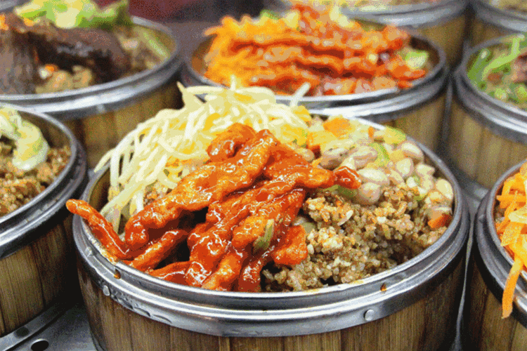 哪里特色好吃(食堂都有哪些特色哪些好吃的)-第1张图片-厨房小当家 哪里特色好吃(食堂都有哪些特色哪些好吃的)-第1张图片-厨房小当家