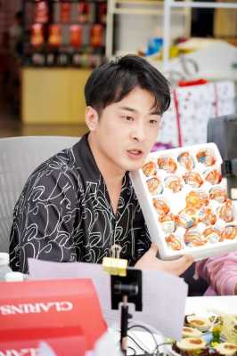 辛巴直播卖蛋黄酥什么品牌,哪里有卖蛋黄酥的地方-第2张图片-厨房小当家 辛巴直播卖蛋黄酥什么品牌,哪里有卖蛋黄酥的地方-第2张图片-厨房小当家