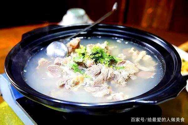 哪里羊肉汤好吃(哪里羊肉汤好吃又便宜)-第1张图片-厨房小当家 哪里羊肉汤好吃(哪里羊肉汤好吃又便宜)-第1张图片-厨房小当家