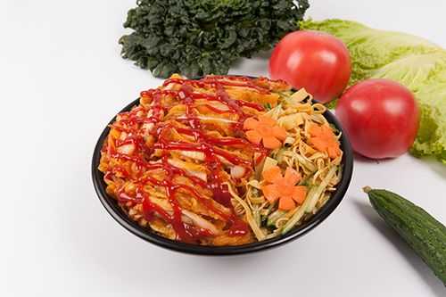 一份脆皮鸡饭多少克,脆皮鸡饭是哪里的特色-第2张图片-厨房小当家 一份脆皮鸡饭多少克,脆皮鸡饭是哪里的特色-第2张图片-厨房小当家