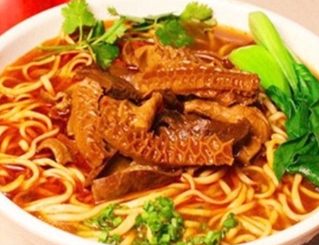 兰州老街哪家牛肉面好吃,哪里的牛杂面好吃又便宜-第1张图片-厨房小当家