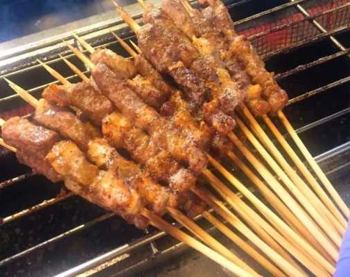 烤羊肉哪里的肉好（羊肉串哪里的肉烤出来好吃）-第2张图片-厨房小当家
