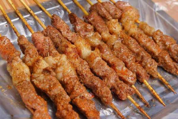烤羊肉哪里的肉好（羊肉串哪里的肉烤出来好吃）-第3张图片-厨房小当家