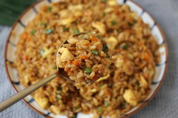 怎么样做出炒饭(怎么样做出炒饭)-第3张图片-厨房小当家 怎么样做出炒饭(怎么样做出炒饭)-第3张图片-厨房小当家