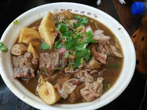 北京哪里吃卤煮(北京哪里吃卤煮最正宗)-第1张图片-厨房小当家 北京哪里吃卤煮(北京哪里吃卤煮最正宗)-第1张图片-厨房小当家