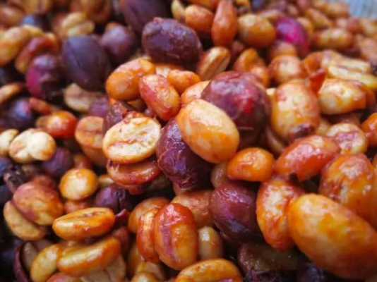 蜜蜜豆哪里有卖(蜜蜜豆怎么吃法)-第3张图片-厨房小当家 蜜蜜豆哪里有卖(蜜蜜豆怎么吃法)-第3张图片-厨房小当家