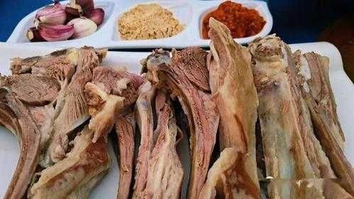 西宁羊肉哪里好吃(西宁手把羊肉哪家最地道)-第1张图片-厨房小当家 西宁羊肉哪里好吃(西宁手把羊肉哪家最地道)-第1张图片-厨房小当家