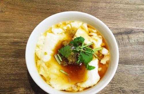 哪里豆腐脑最好吃（哪里豆腐脑最好吃凌源豆腐脑）-第1张图片-厨房小当家