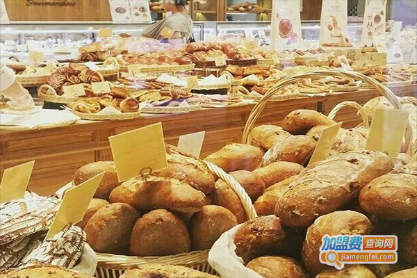 做面包开店怎么样（一个人做面包可以开店吗）-第1张图片-厨房小当家