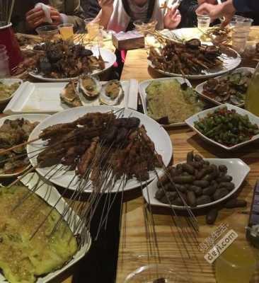 汉口哪里宵夜好吃（武汉东湖边吃宵夜，能喝晚茶的地方，位置还比较高档的由是那些地方）-第2张图片-厨房小当家